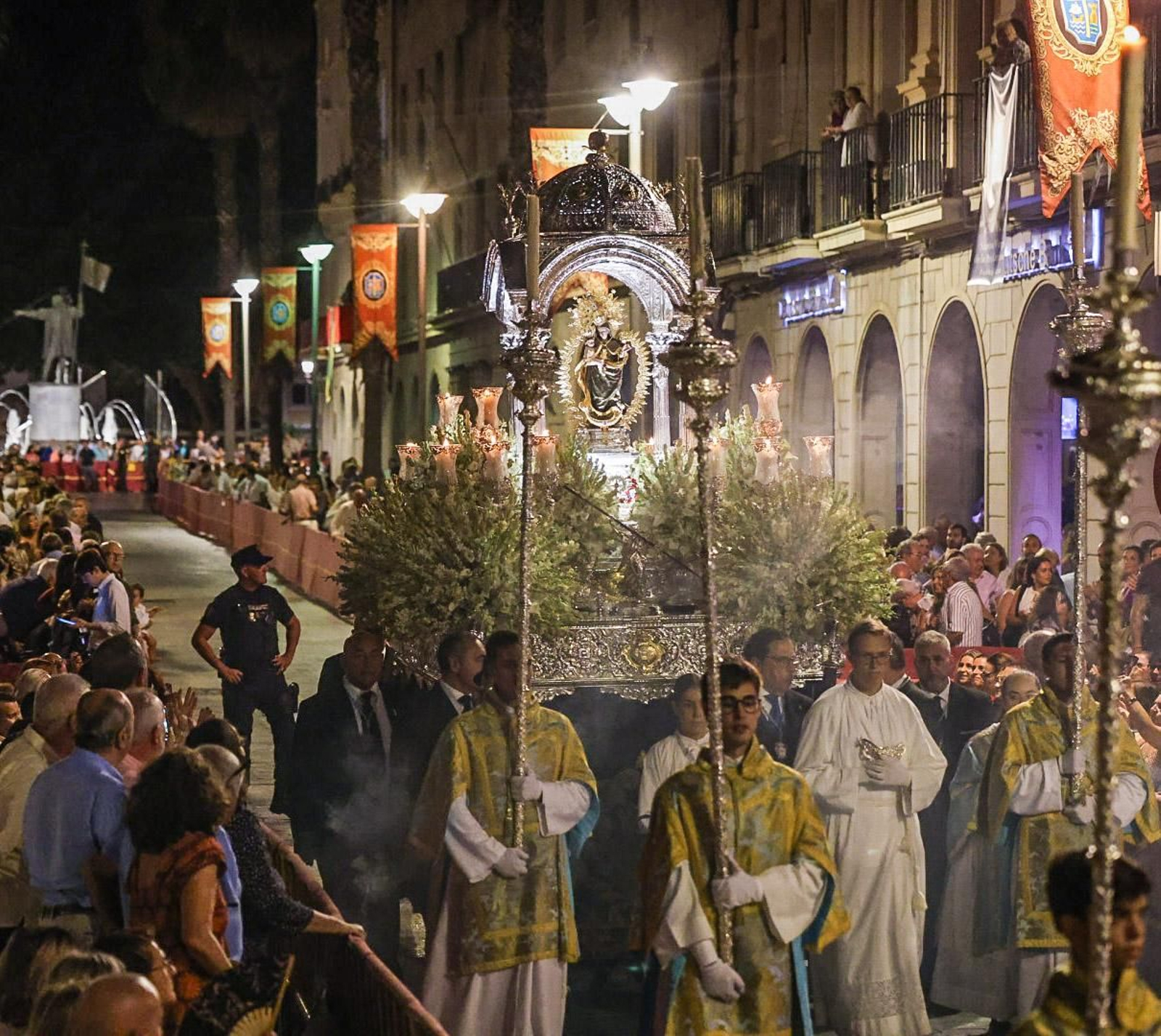Las mejores imágenes de la Procesión Magna Mariana