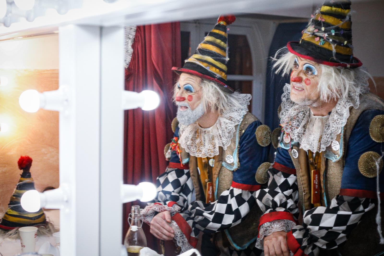 Búscate entre las mejores imágenes de la cuarta sesión de cuartos de final del COAC 2026