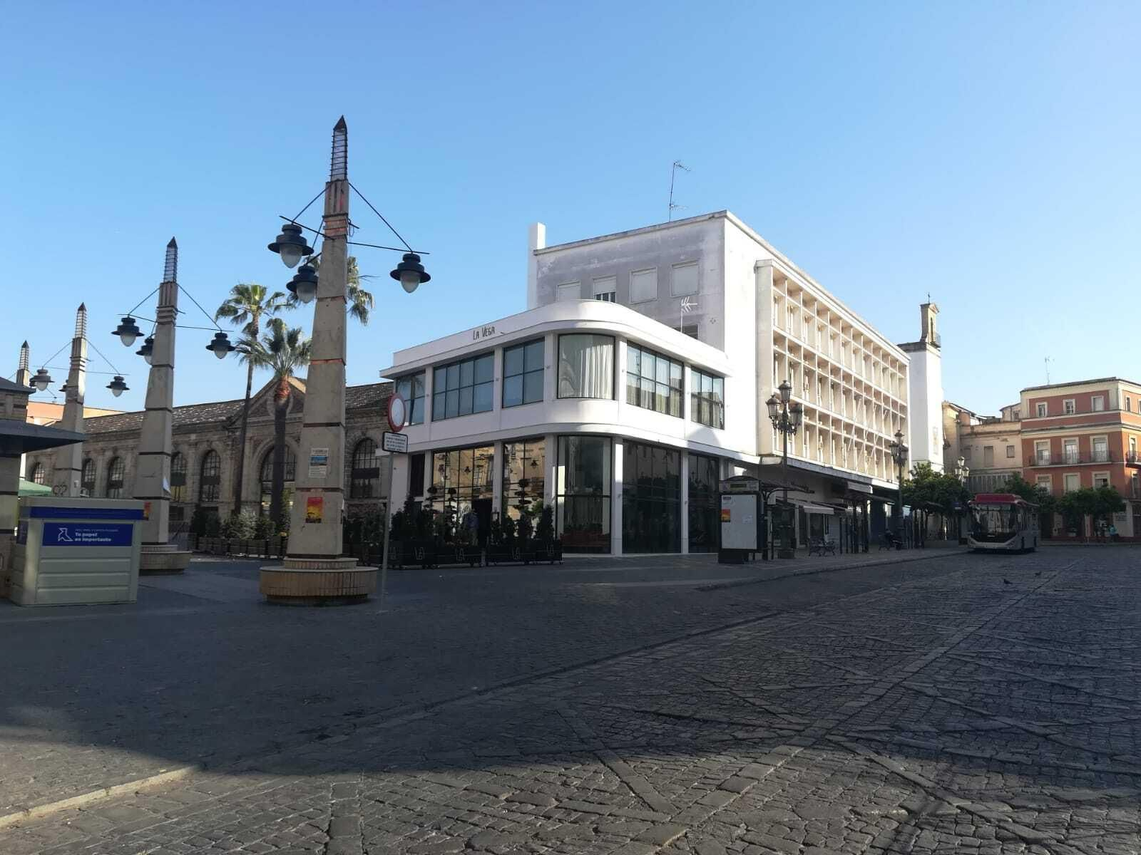 Imagen de la plaza Esteve, cuya calzada será remodelada.