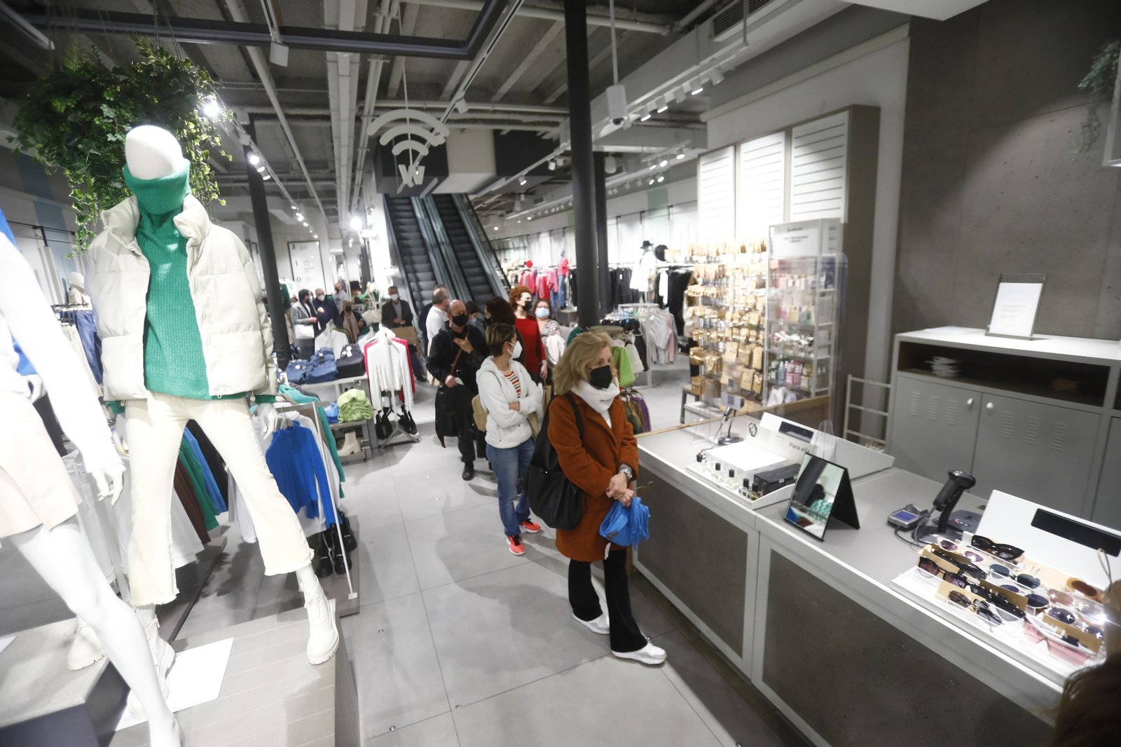 Los últimos días para comprar los regalos de Reyes, en fotografías