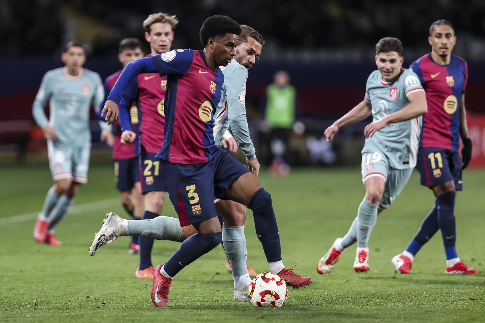 Las fotos del espectacular Barcelona - Atlético de Madrid