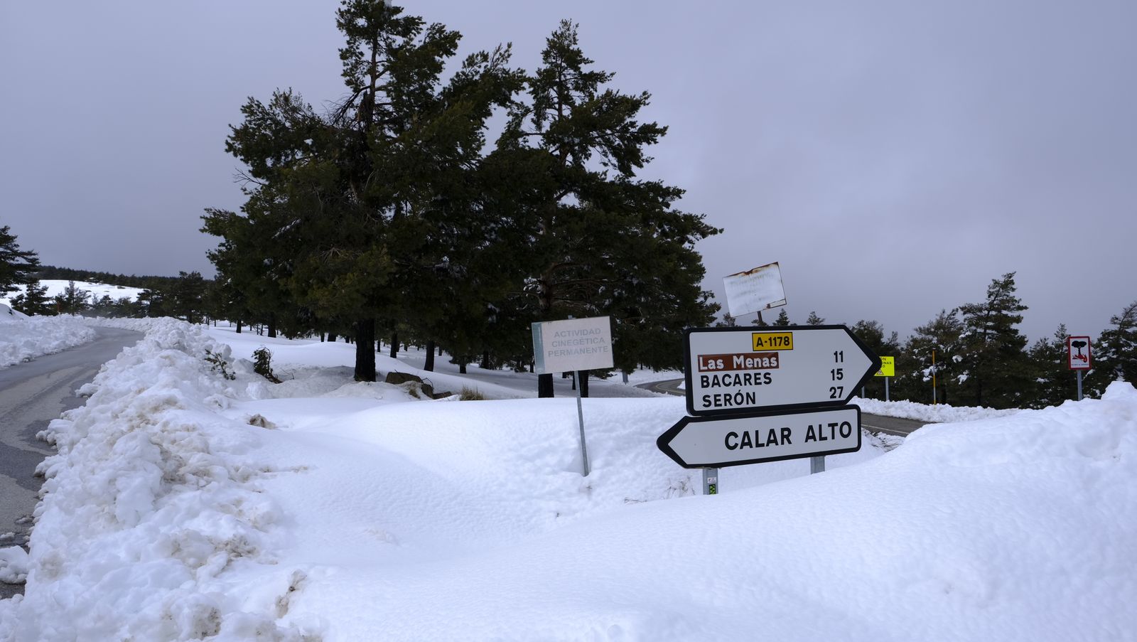 Imágenes del temporal de nieve en la provincia de Almería.