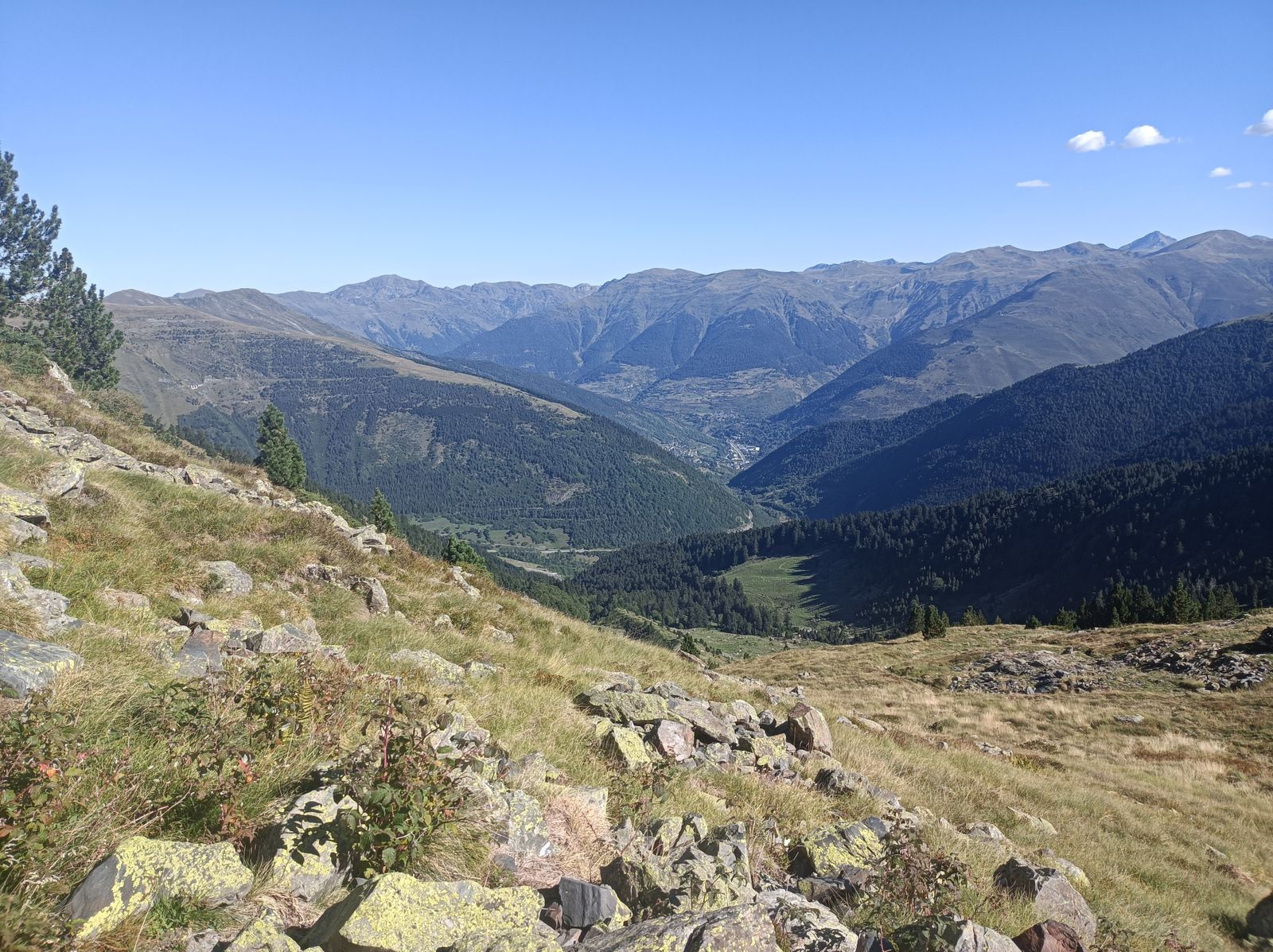 A cada paso que se asciende, mejoran las vistas.