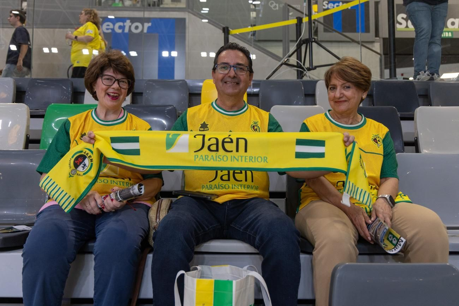 Las mejores imágenes de la amplia victoria del Jaén Paraíso Interior FS sobre O Parrulo Ferrol