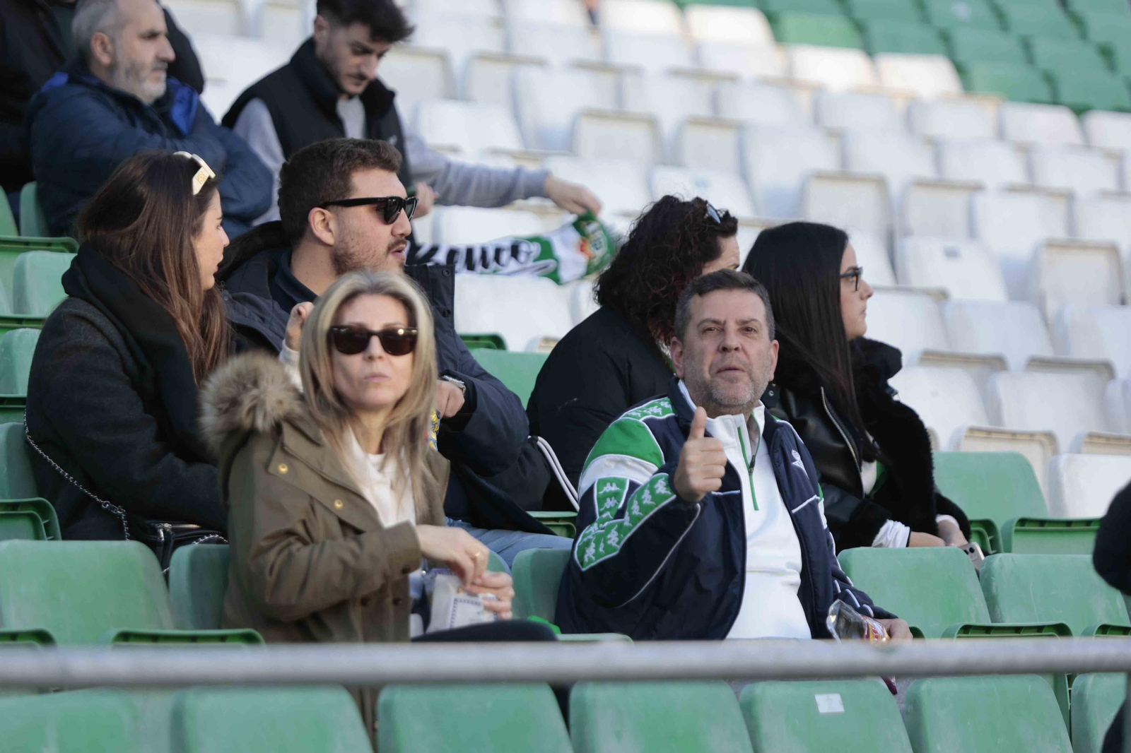 Búscate en las gradas del Villamarín