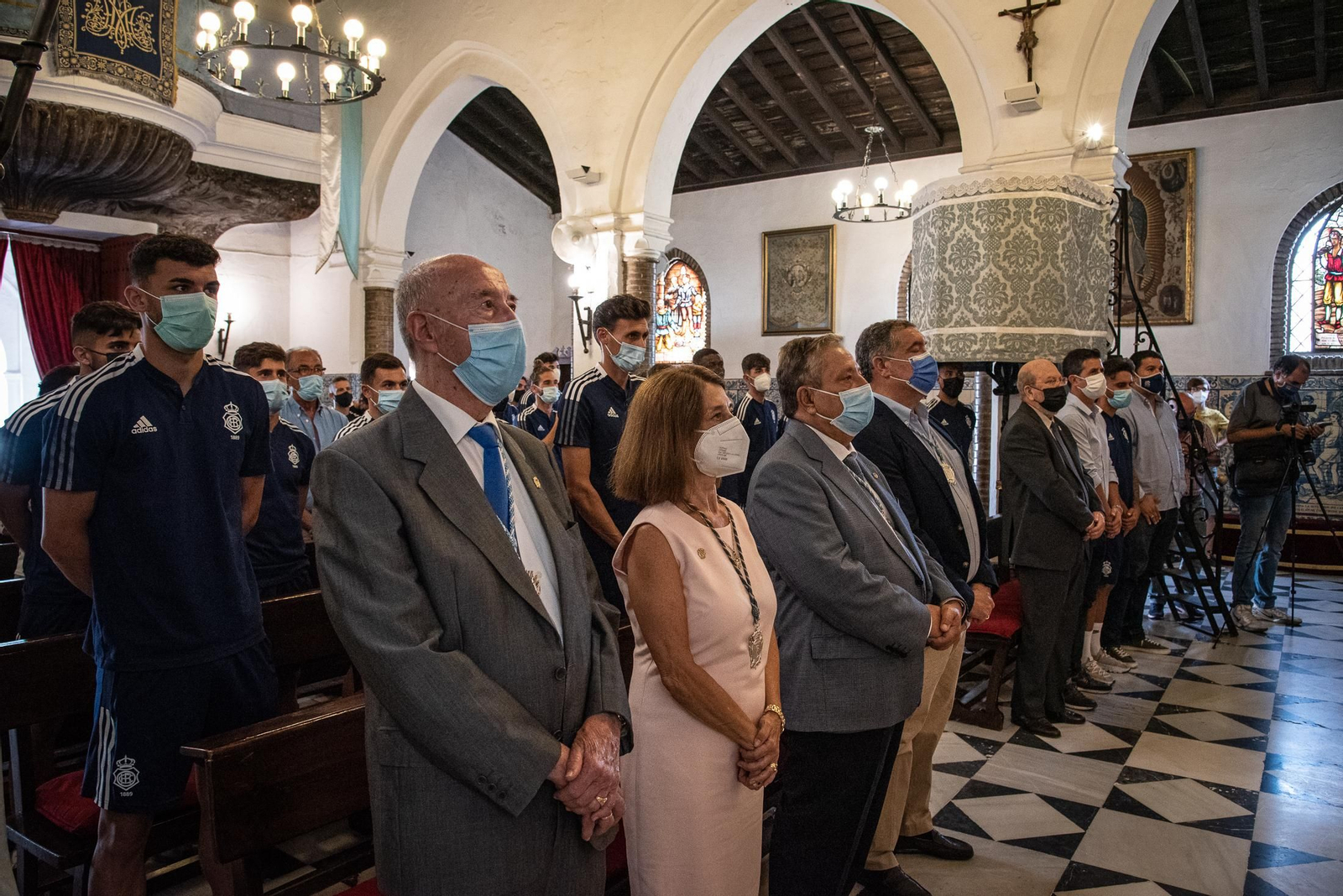 Imágenes de las ofrendas institucionales a la Virgen de La Cinta