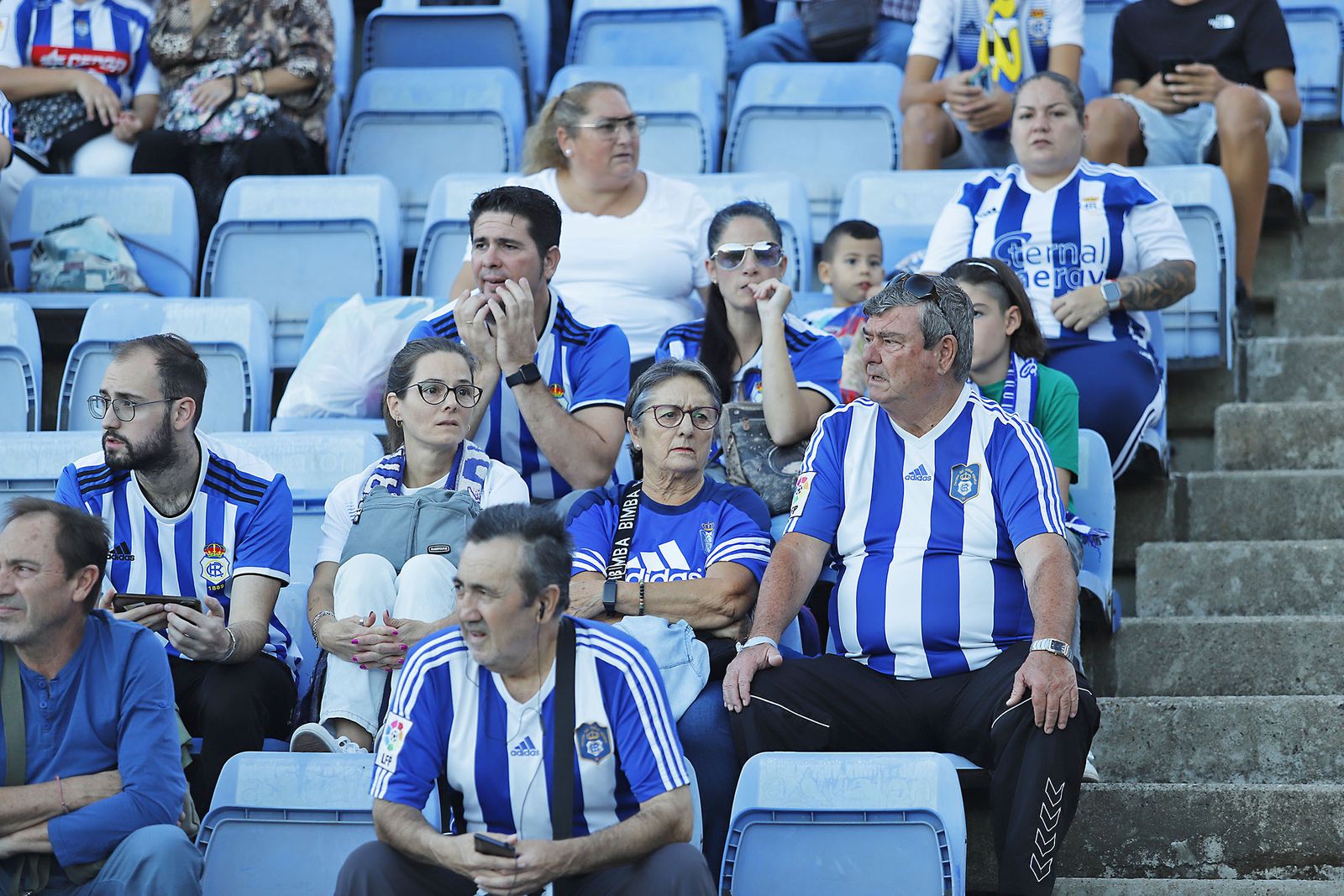 Imágenes del ambiente en el encuentro entre el Recreativo de Huelva y el CD Castellón