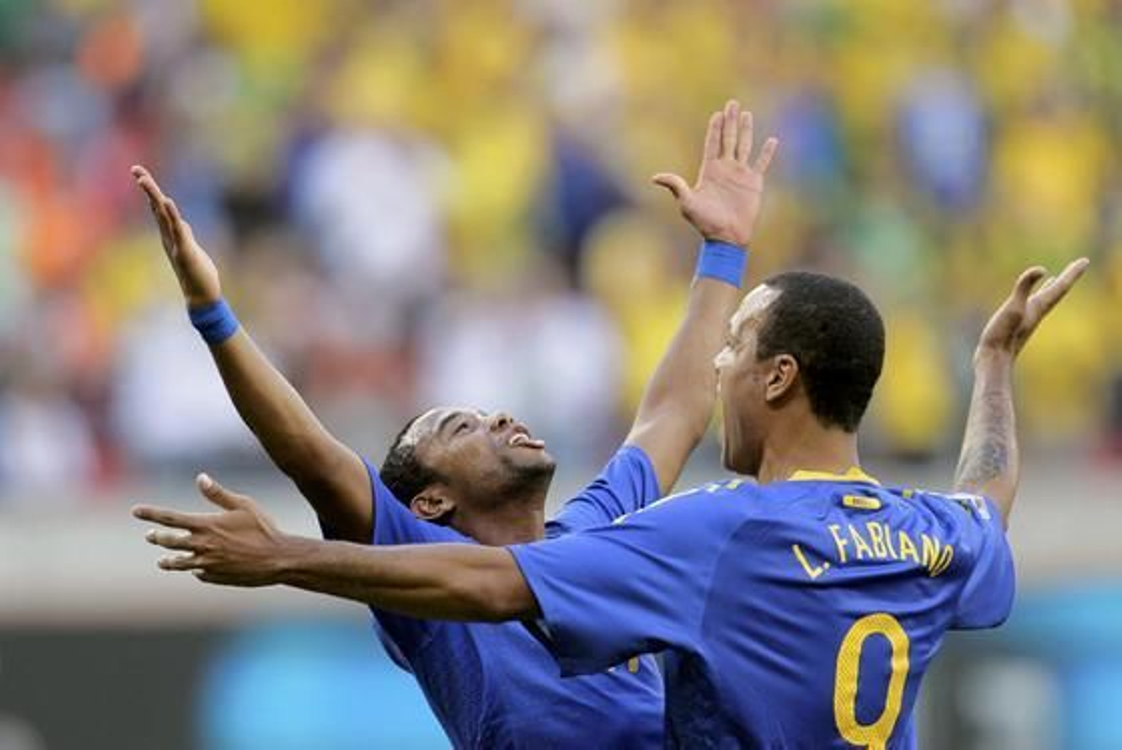 Holanda da la sorpresa y se mete en semifinales dejando fuera a Brasil en cuartos de final. / Reuters