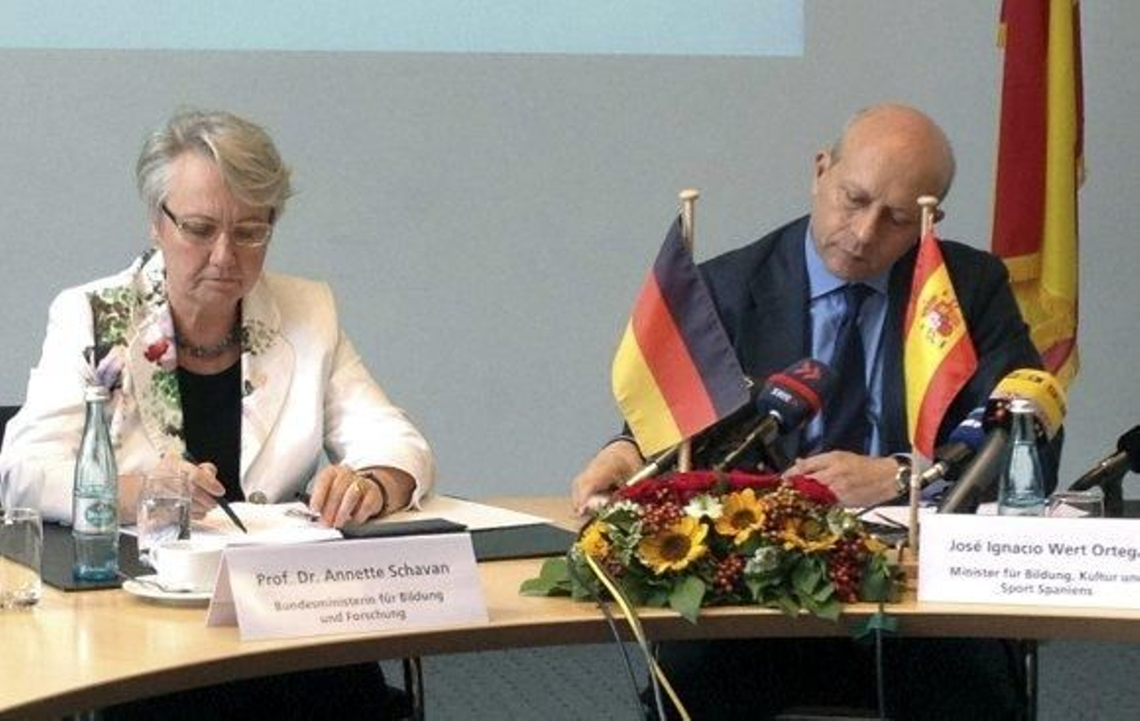 Detienen al ex consejero de la Generalitat Jordi Ausàs en una operación de contrabando de tabaco