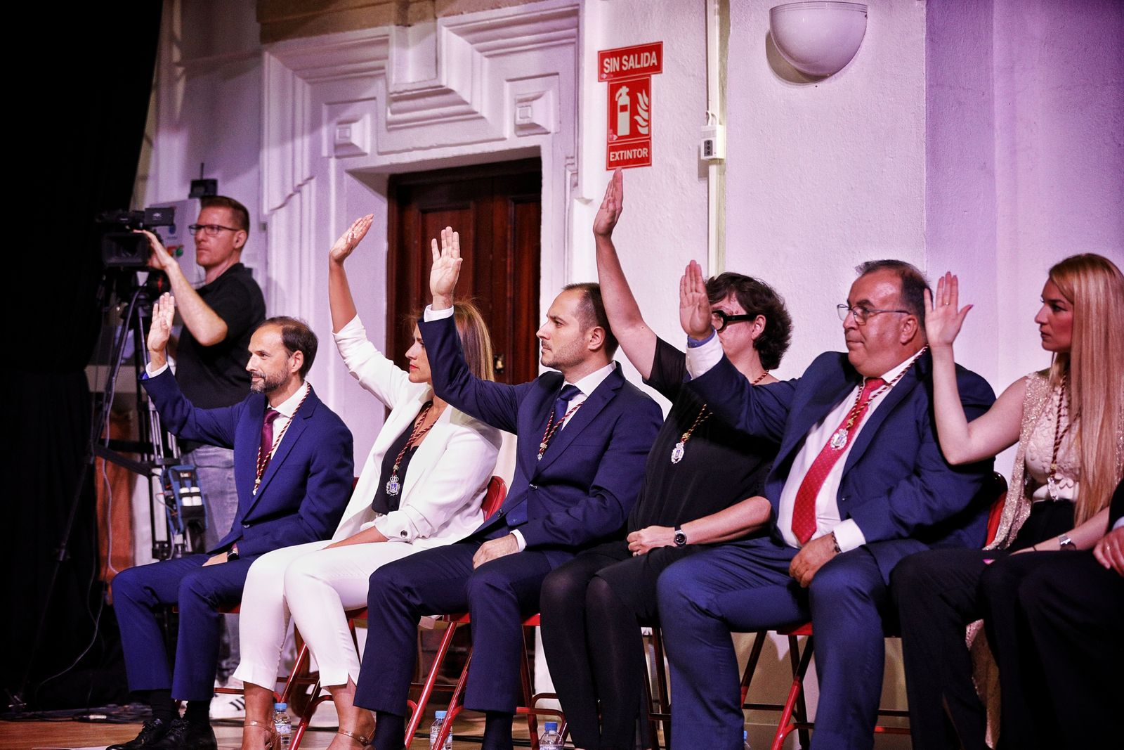 Las imágenes de la investidura de Carmen Álvarez como alcaldesa de Sanlúcar