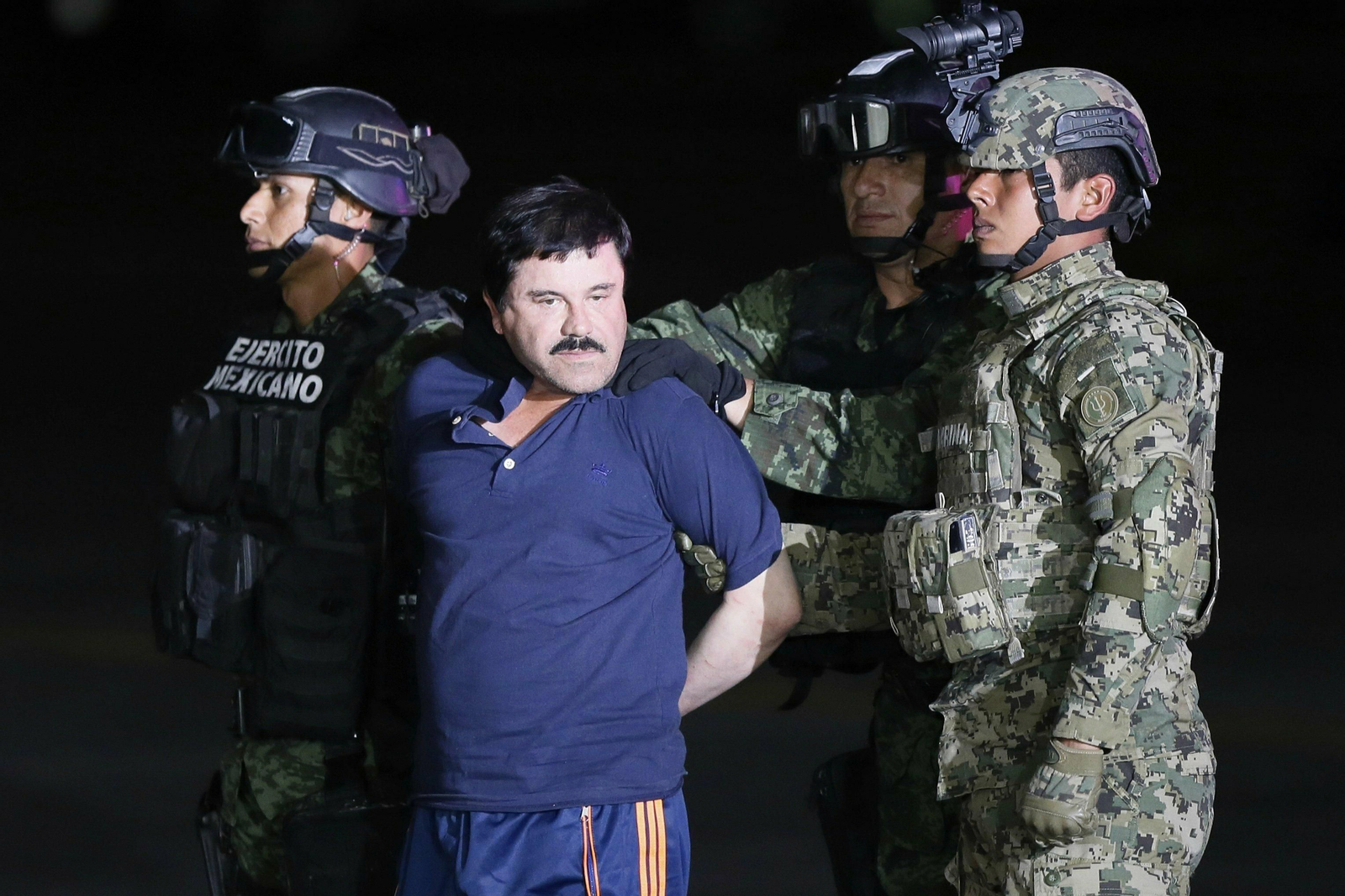 El Chapo Guzmán es capturado por fuerzas especiales mexicanas el 8 de enero de 2016.