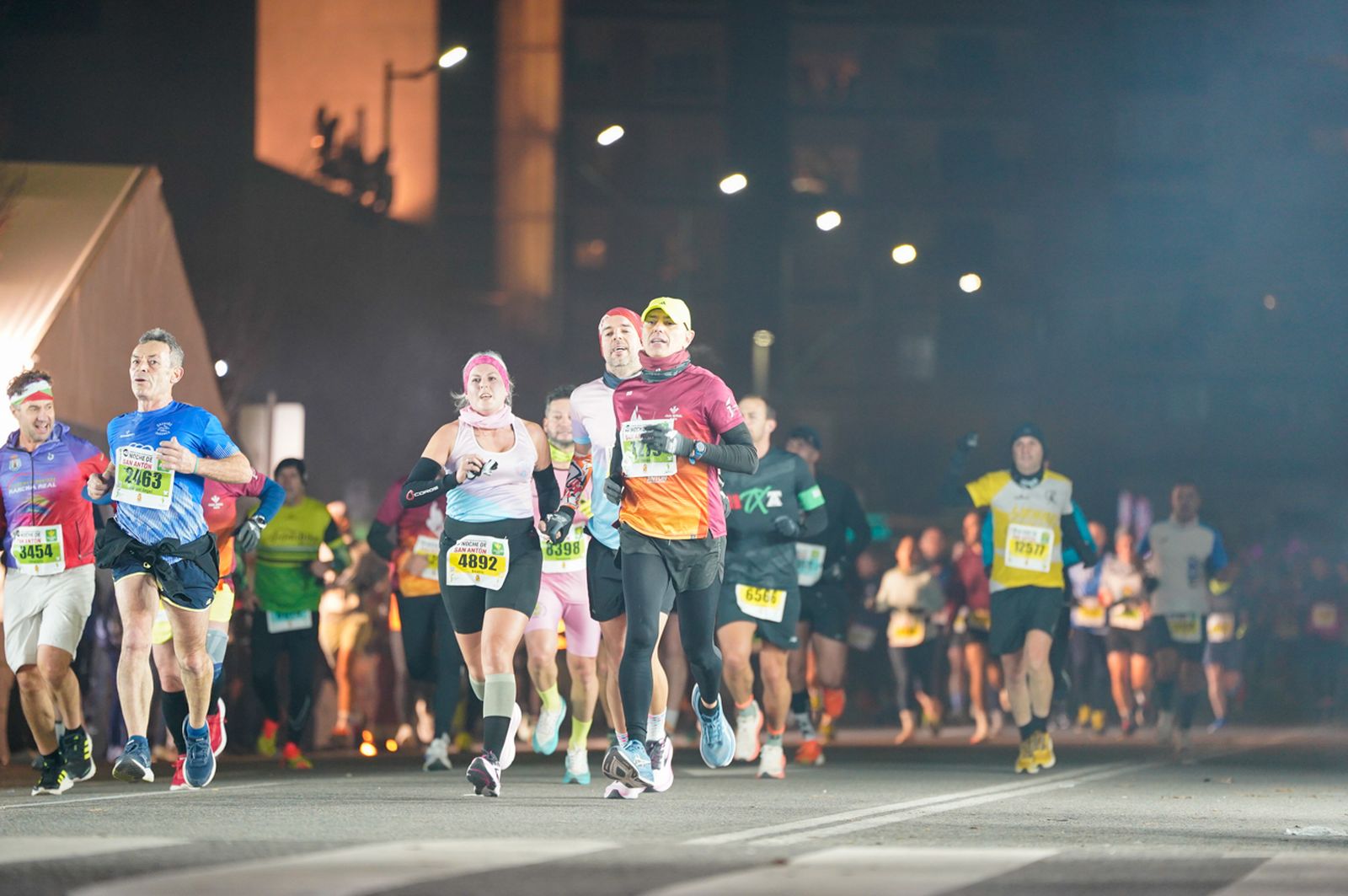 En imágenes: búscate en tu llegada a meta de la Carrera de San Antón 2026 (10)