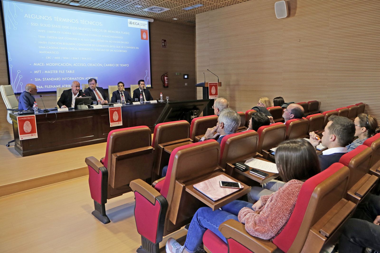 Un instante de la jornada inaugural, celebrada ayer.