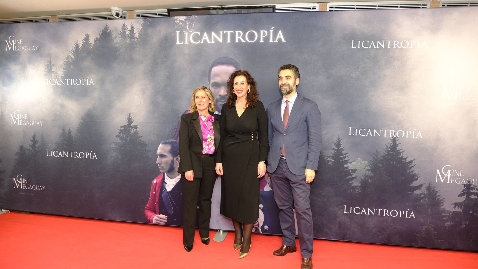 Imágenes del estreno en Almería de la película Licantropía