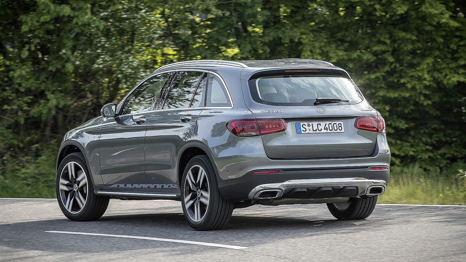 La zaga también presenta un diseño mejorado.