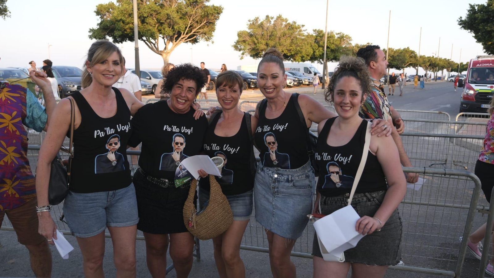 Fans de toda España, presentes en Roquetas. Fans de toda España, presentes en Roquetas.