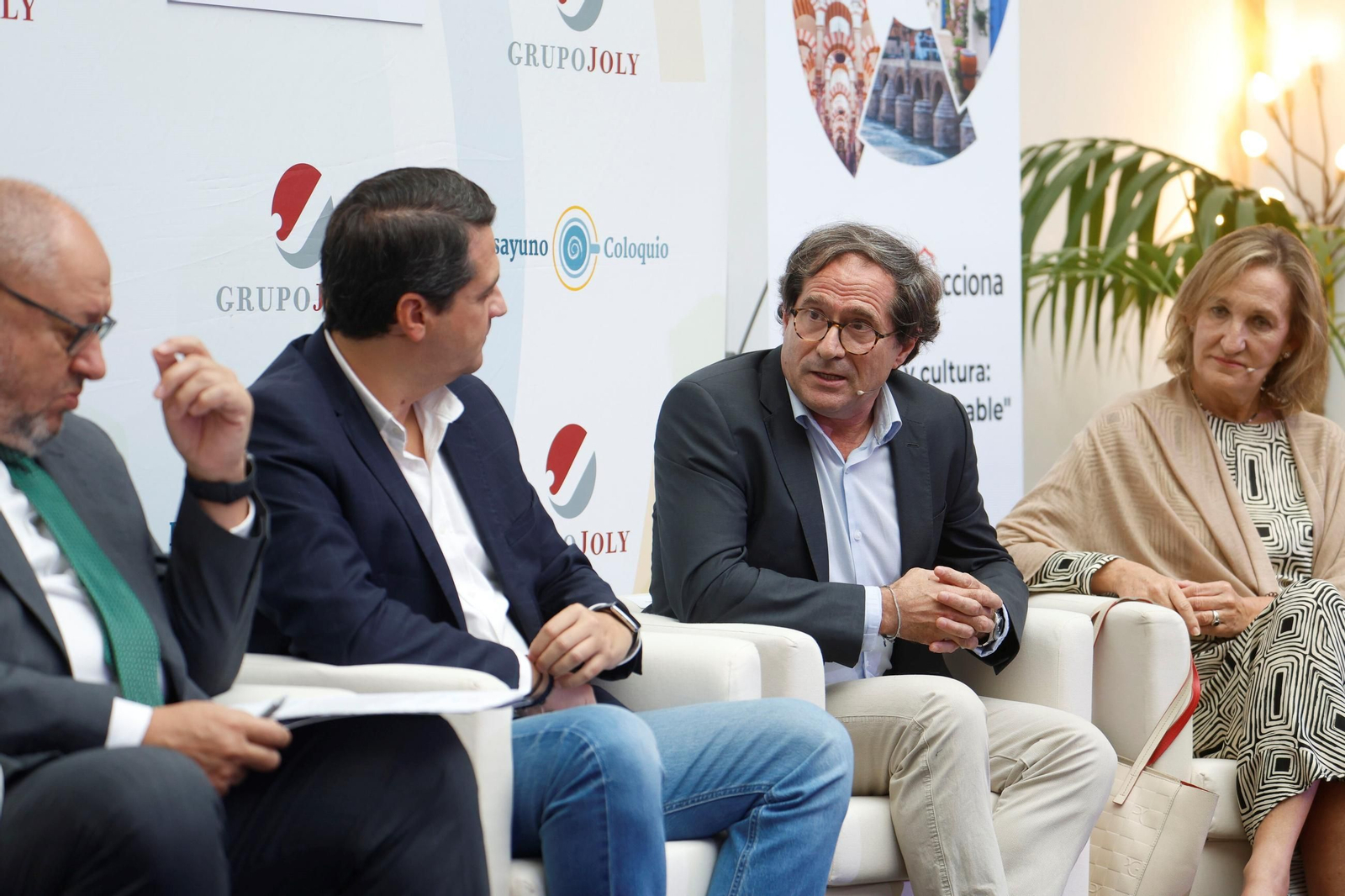 El desayuno coloquio sobre ciudades y cultura de 'El Día de Córdoba' y Acciona, en imágenes
