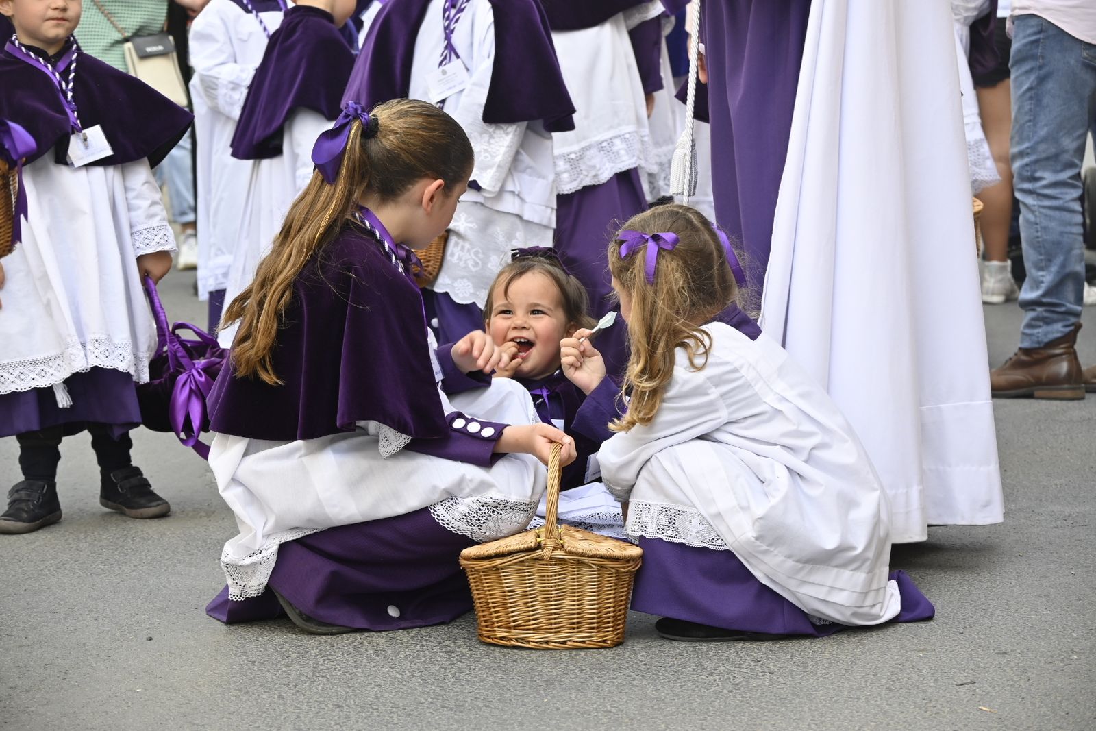 Lunes Santo, Hermandad del Cautivo