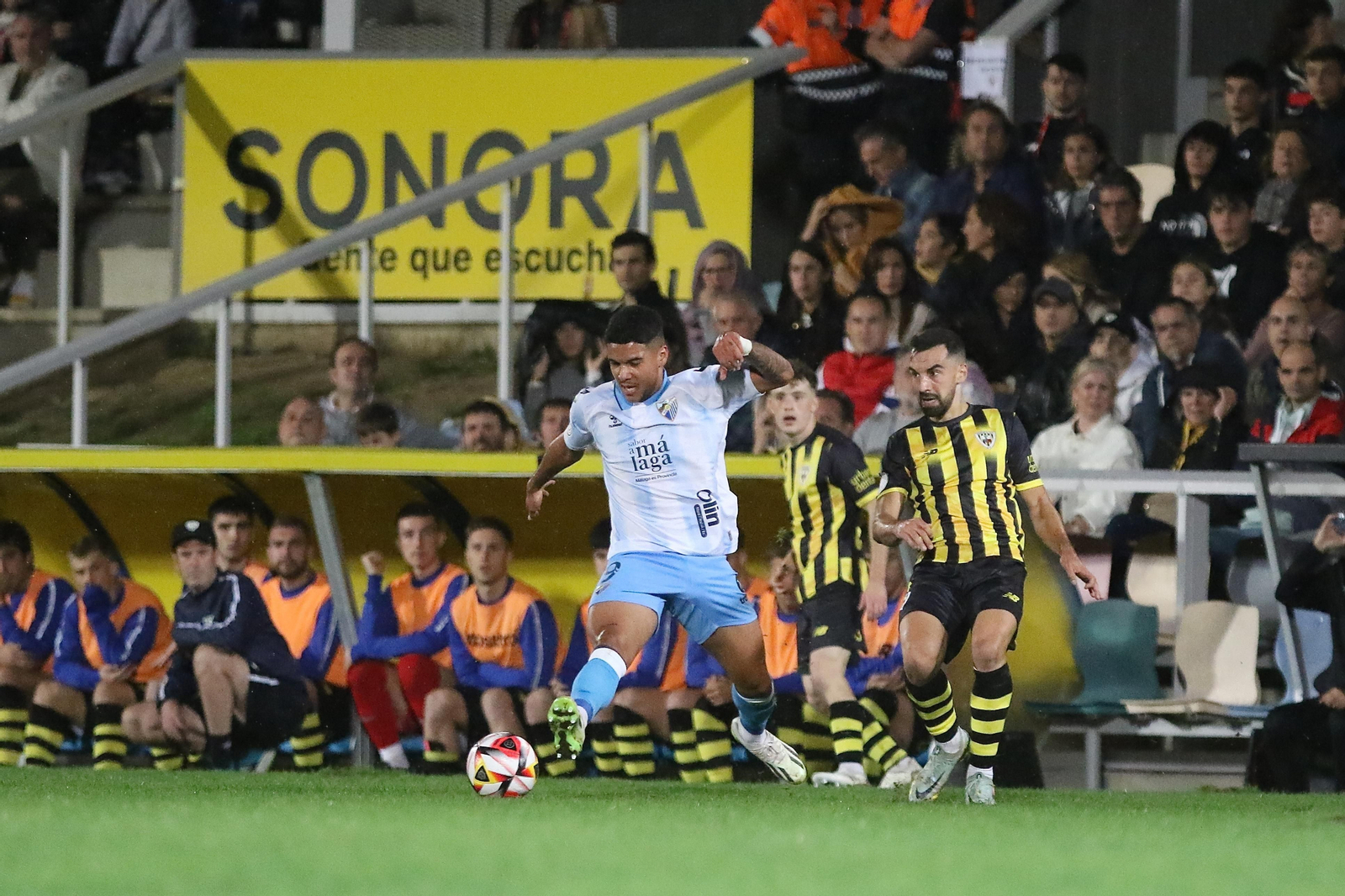 El Barakaldo-Málaga CF, en fotos