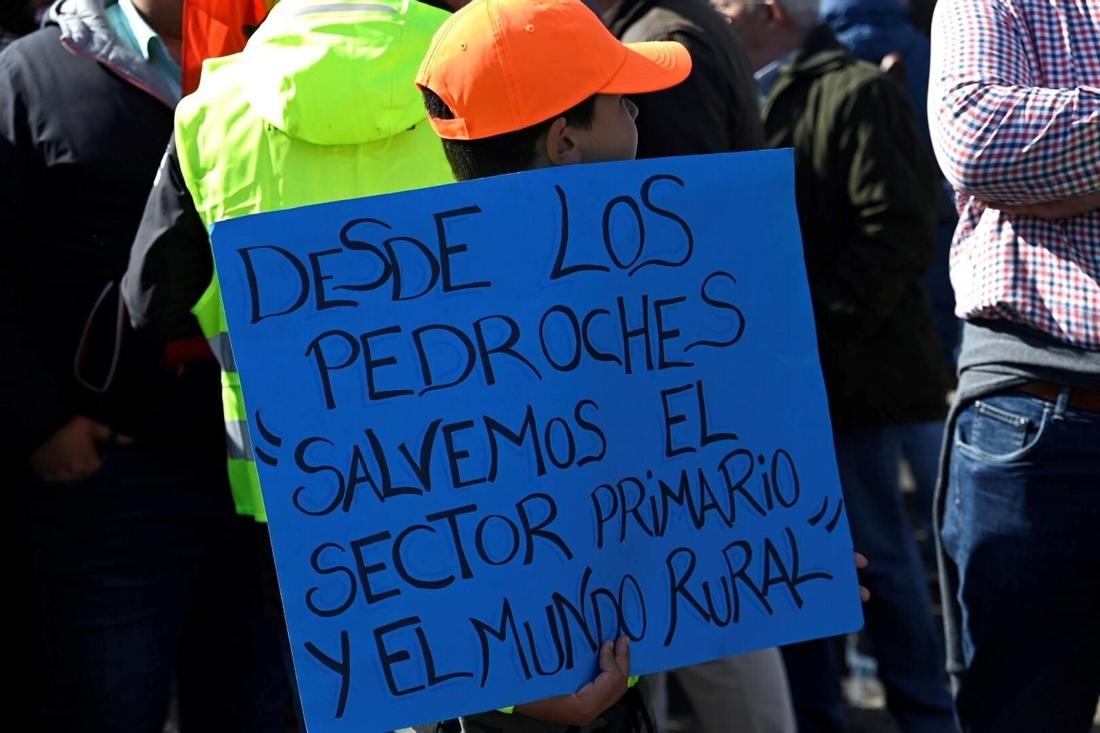 La protesta de los agricultores de Córdoba, en imágenes