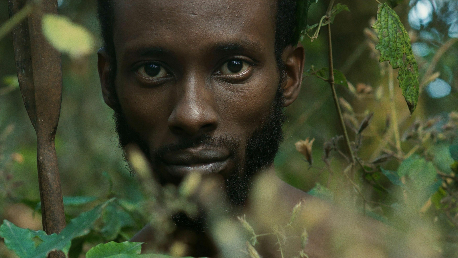 Una imagen del filme ruandés 'Things of the aimless wanderer' (2014, Kivu Ruhorahoza).