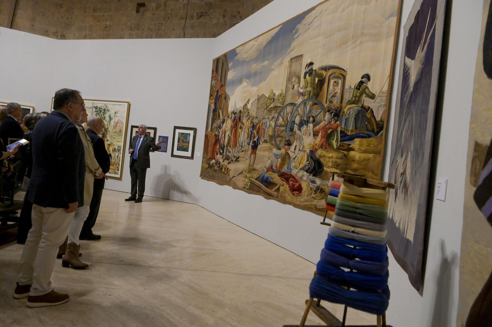 La Fantasía de Goya es una de las joyas de la muestra que se exhibe en la Alhambra.
