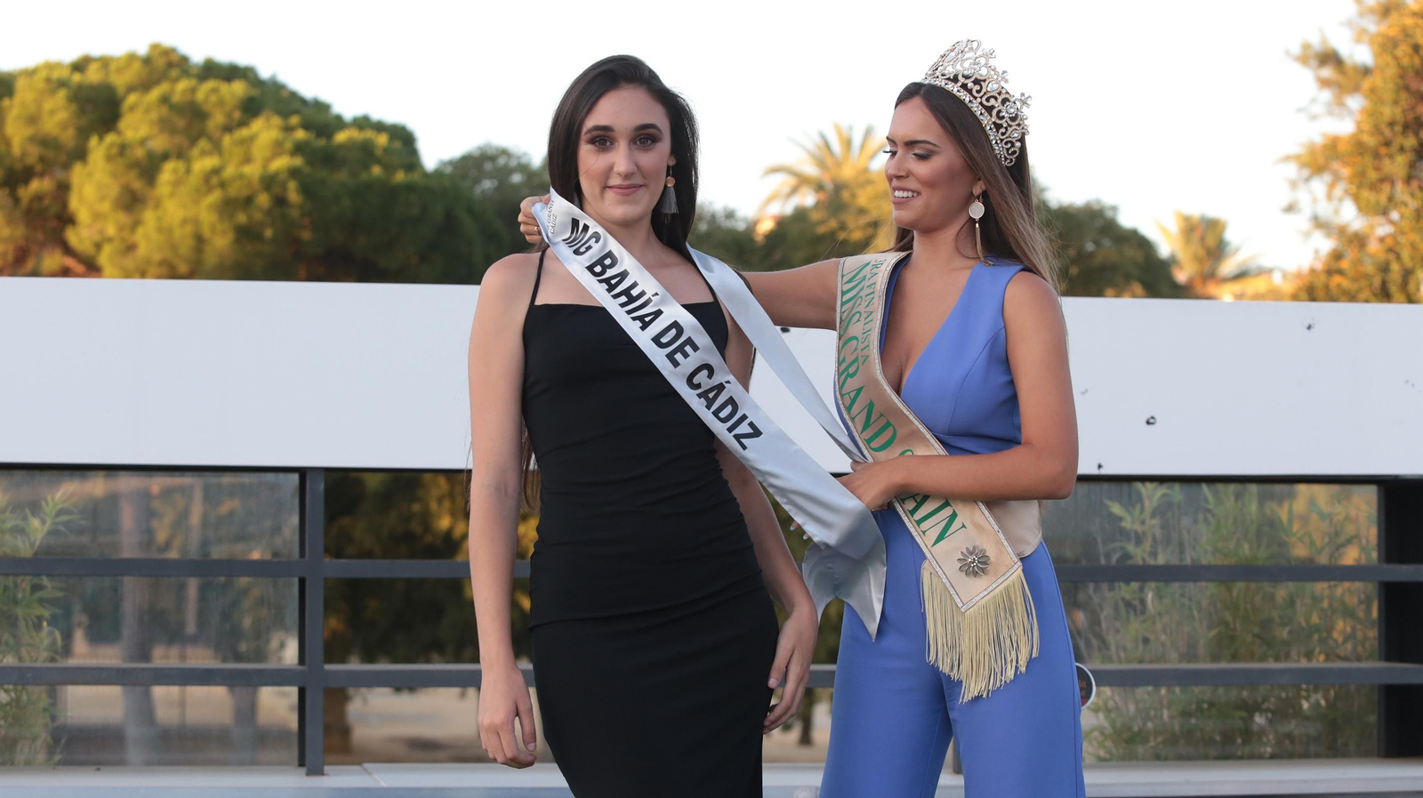 Miss Grand Bahía de Cádiz: Eva Ortega Las aspirantes a Miss Grand Cádiz 2021 reciben sus bandas en el Hontoria