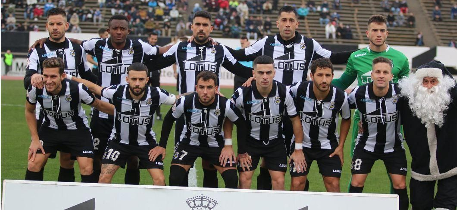 Formación inicial de la Balona en su duelo con el Alcoyano