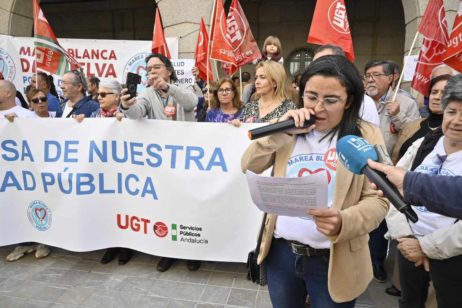 Imágenes de la concentración por una sanidad pública