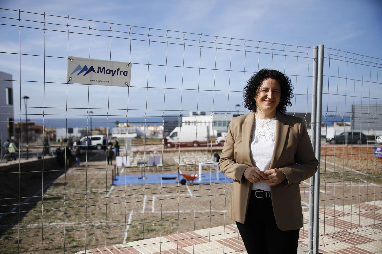 Las imágenes de la primera piedra del Centro de mayores en Balanegra