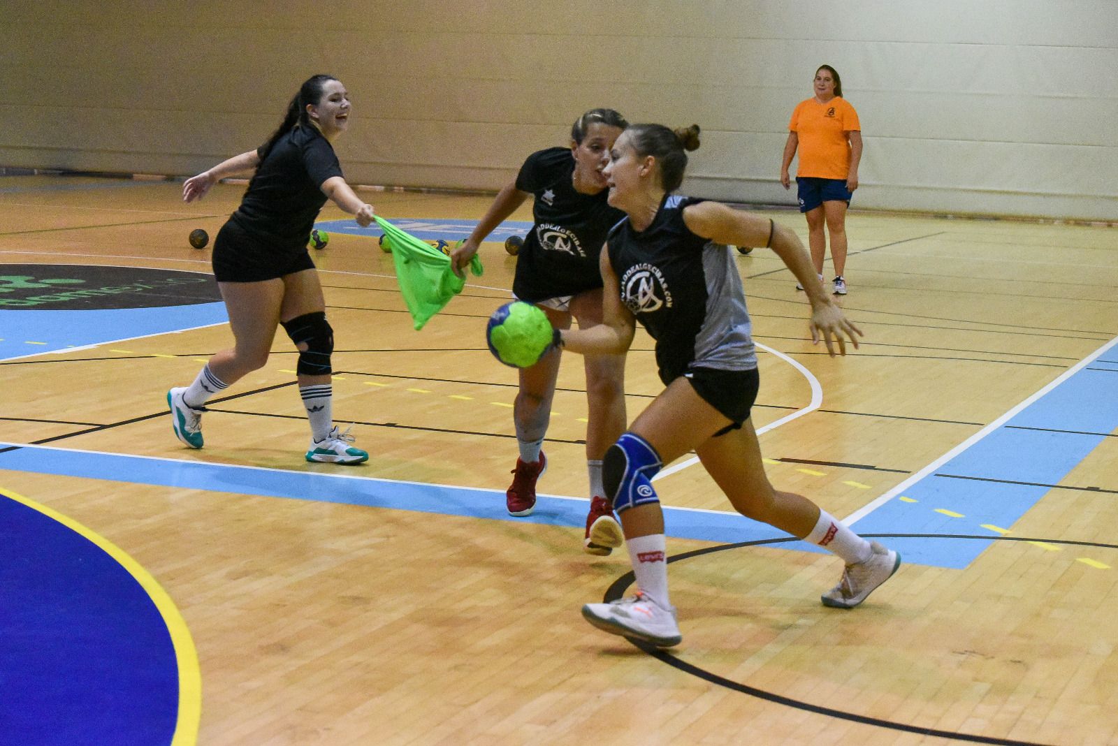 Las fotos del entrenamiento del BM Ciudad de Algeciras femenino