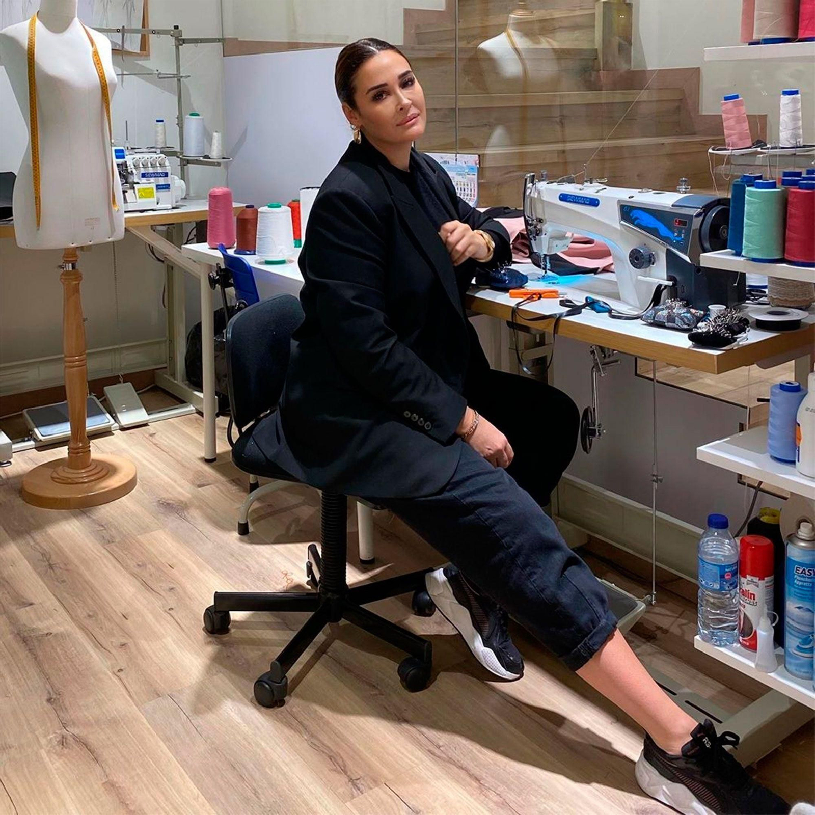 Vicky Martín Berrocal, en su taller.