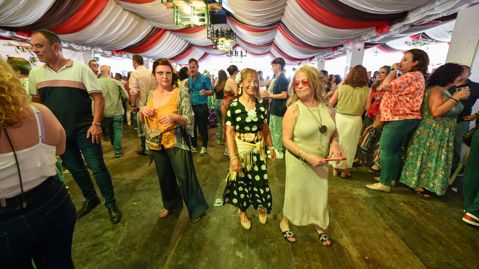 Búscate en las fotos del sábado en la Feria de Los Barrios 2023