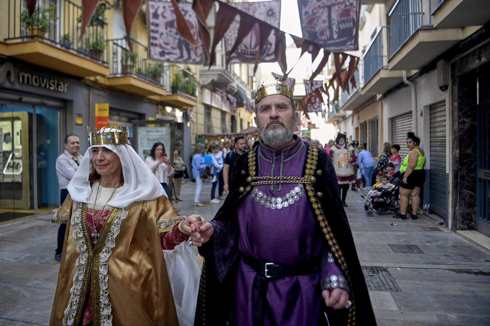 Fotos: Cristóbal Colón y los Reyes Católicos inauguran las Capitulaciones de Santa Fe