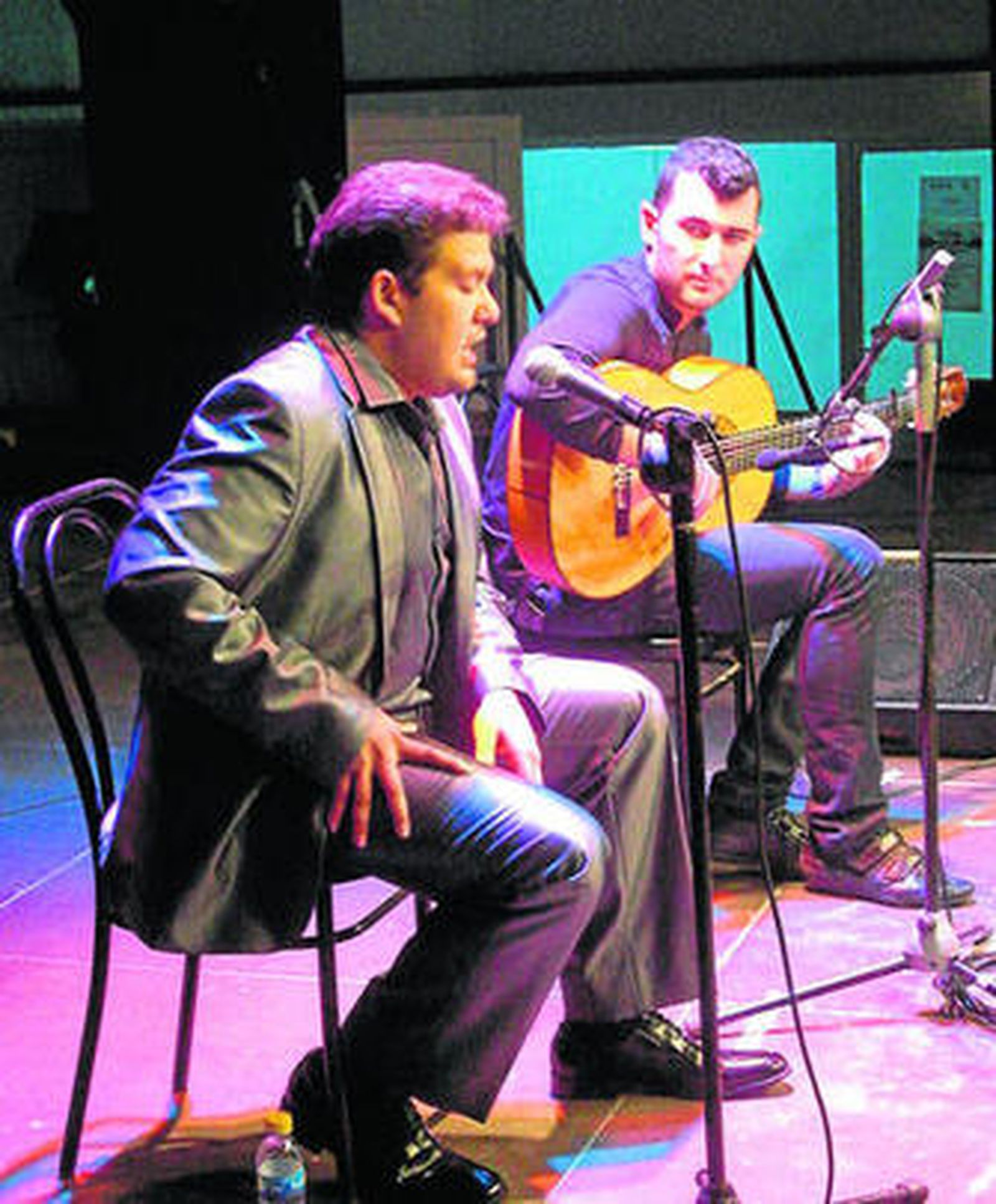 Fersán durante una actuación, le gusta la conexión que se establece con el público.