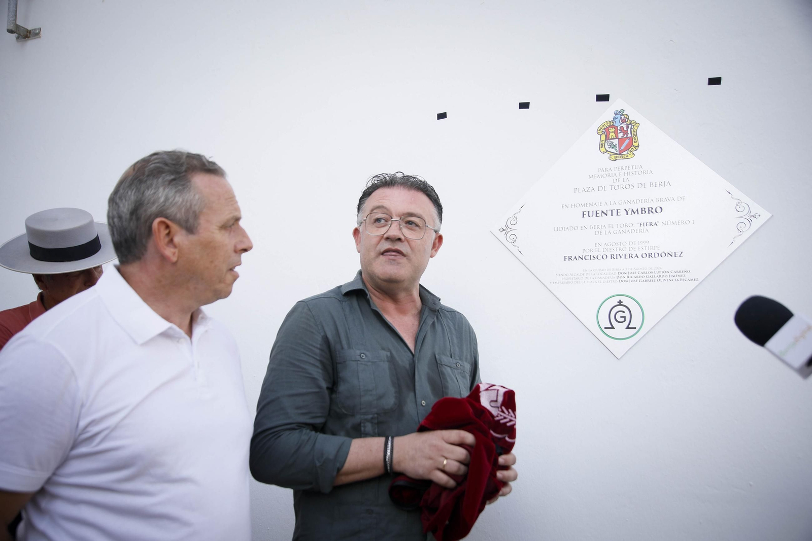 Corrida de toros Berja con un toro indultado, en imágenes