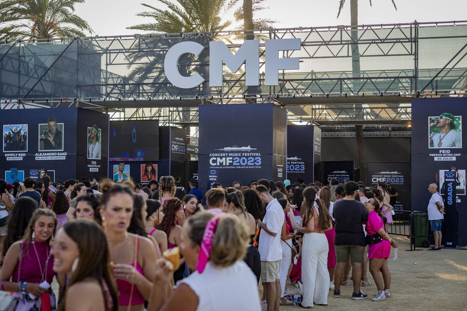 Búscate entre las fotos del concierto de Tini en Concert Music Festival 2023