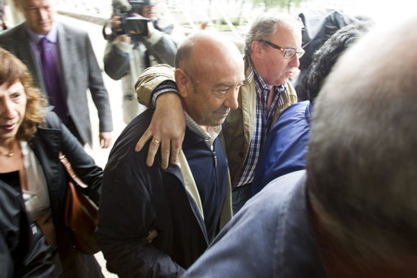 Dos ex consejeros de Adif se niegan a declarar en el juicio por el accidente de Santiago