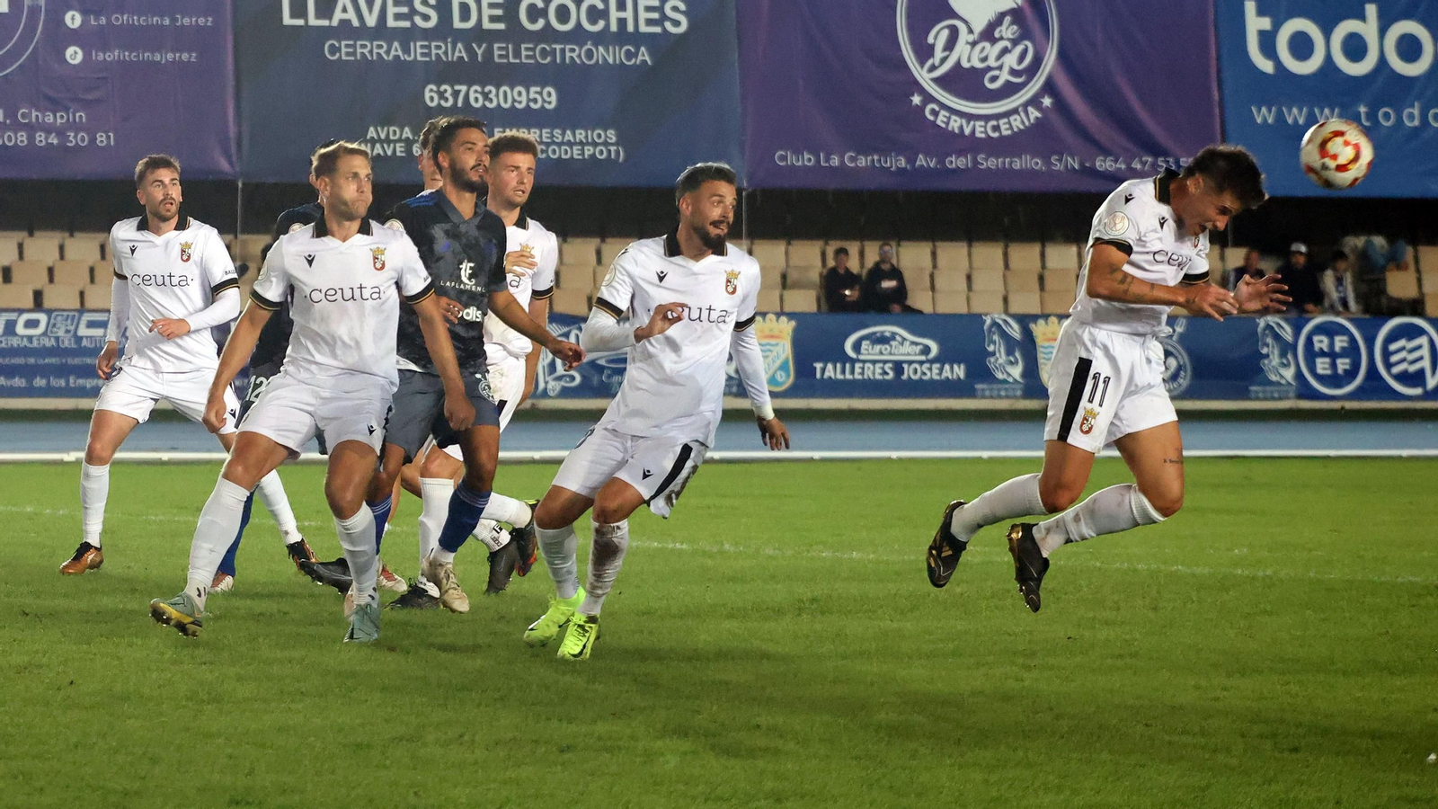 Imágenes de la eliminatoria de Copa del Rey entre el Xerez CD y el AD Ceuta FC en Chapín