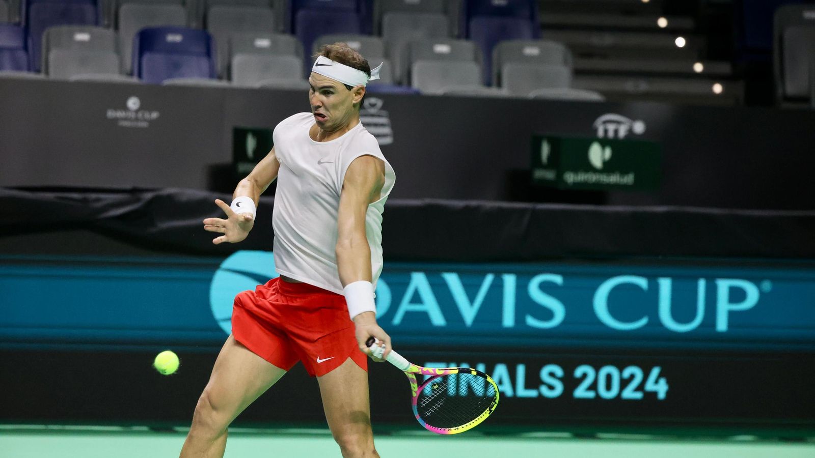 Rafa Nadal se machaca en el Carpena