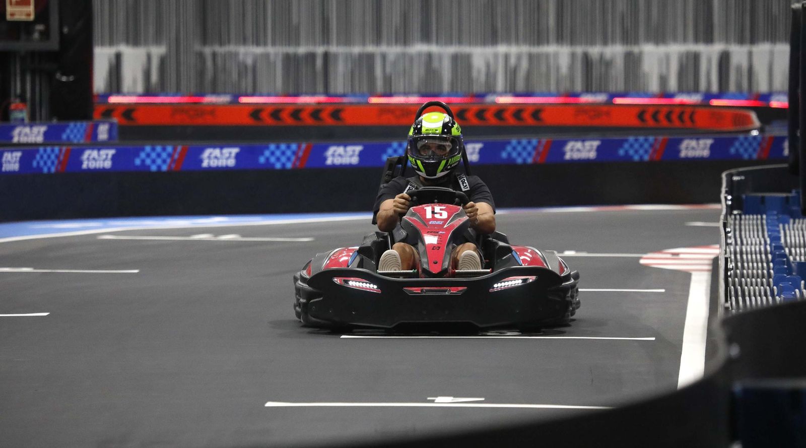 Las fotos de la inauguración del centro de ocio Ozone Bowling en Palmones