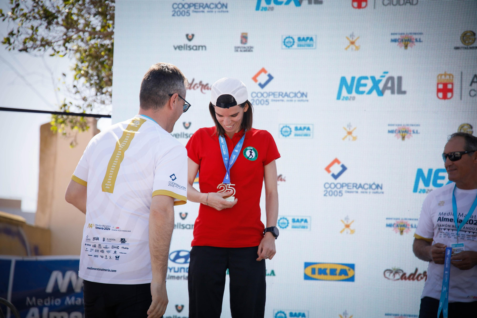 Imágenes de los premiados en la Media maratón de la Cuidad de Almería