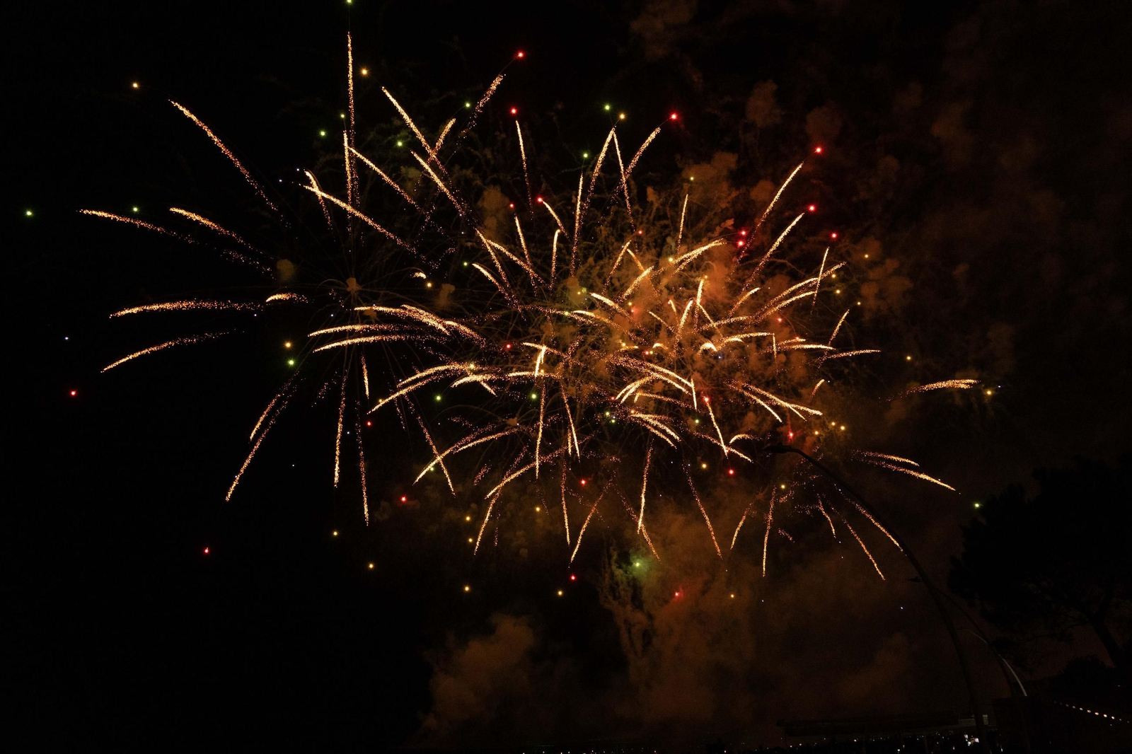 Colombinas 2025: Imágenes del ambiente el lunes 4 de agosto en las Fiestas Colombinas