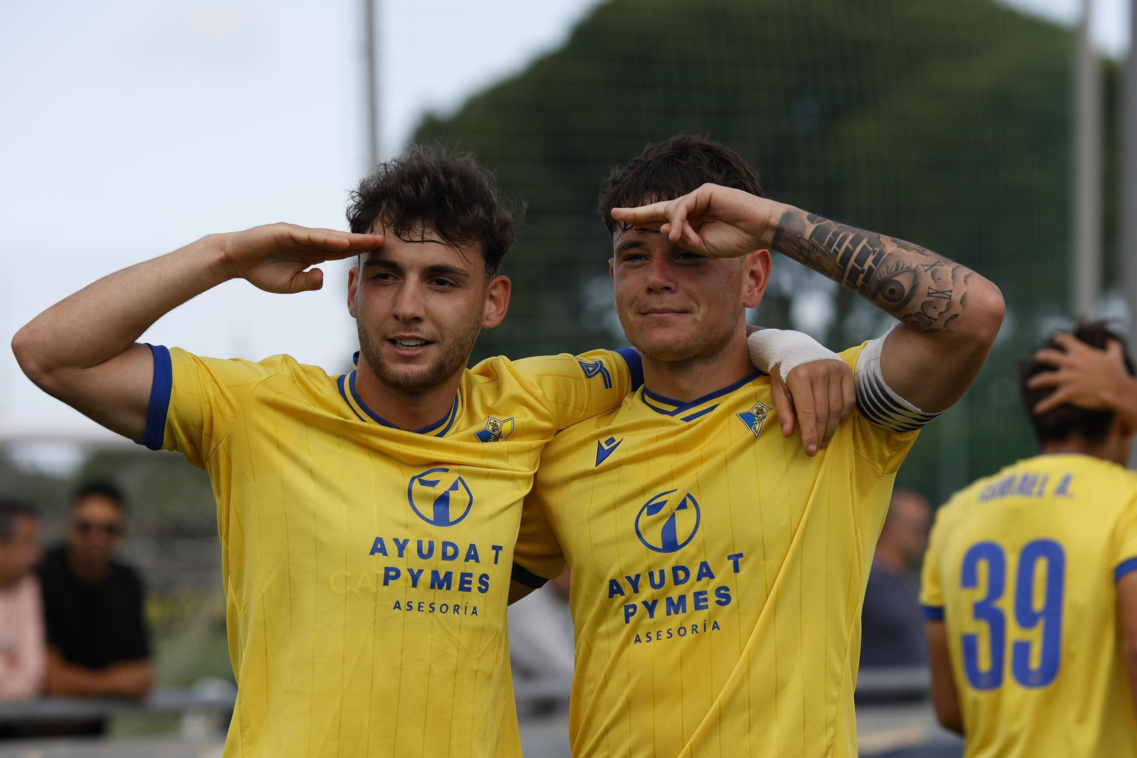 Las imágenes del partido entre el Cádiz Mirandilla y el San Fernando