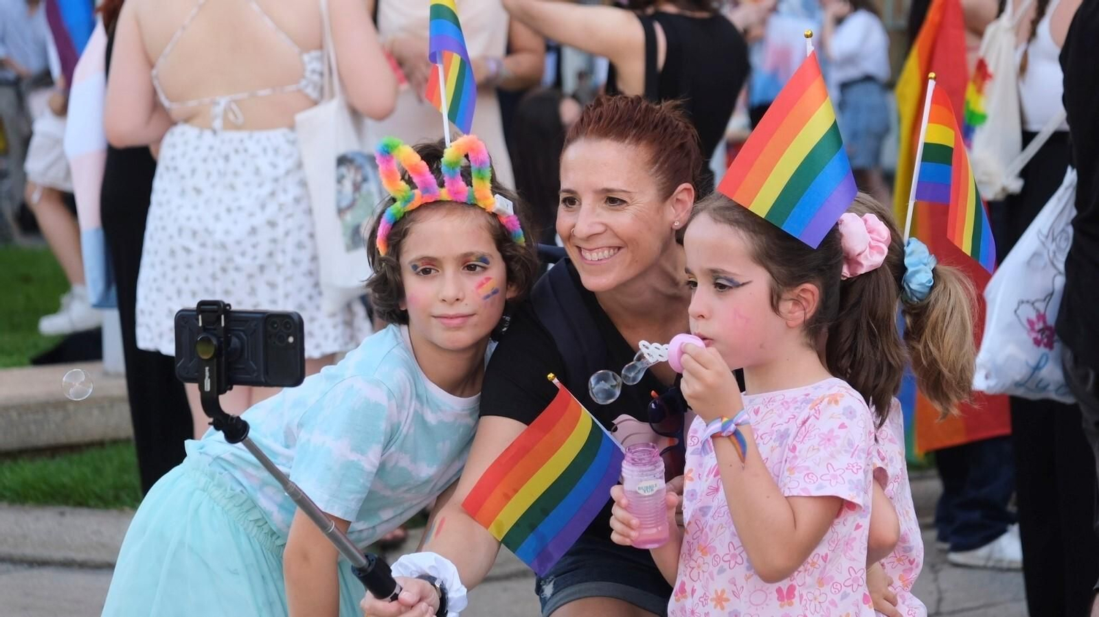 La marcha del Orgullo LGTBIQ+ en Córdoba, en imágenes