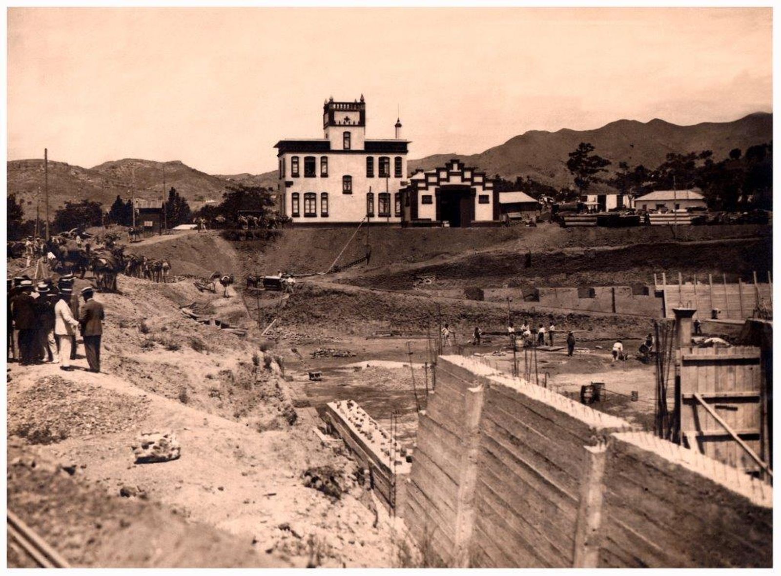 Así es el depósito de agua de Olletas, en Málaga, construido en 1930