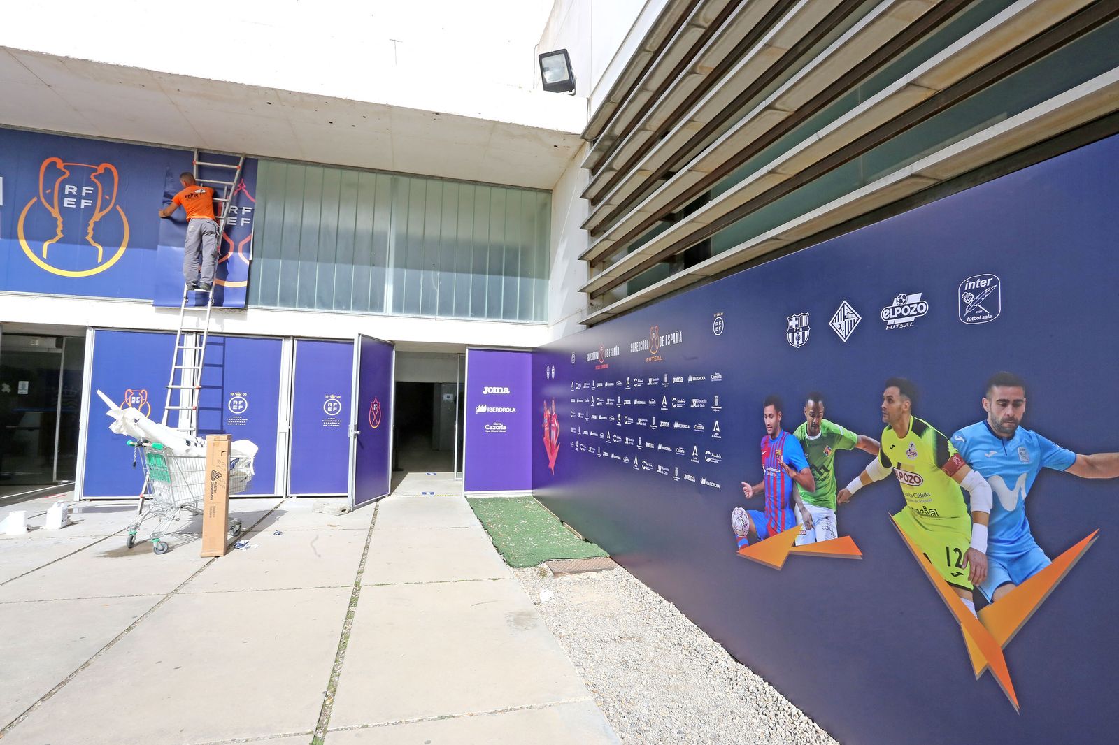Todo preparado para la Supercopa de España de Futsal en el Palacio de deportes de Jerez