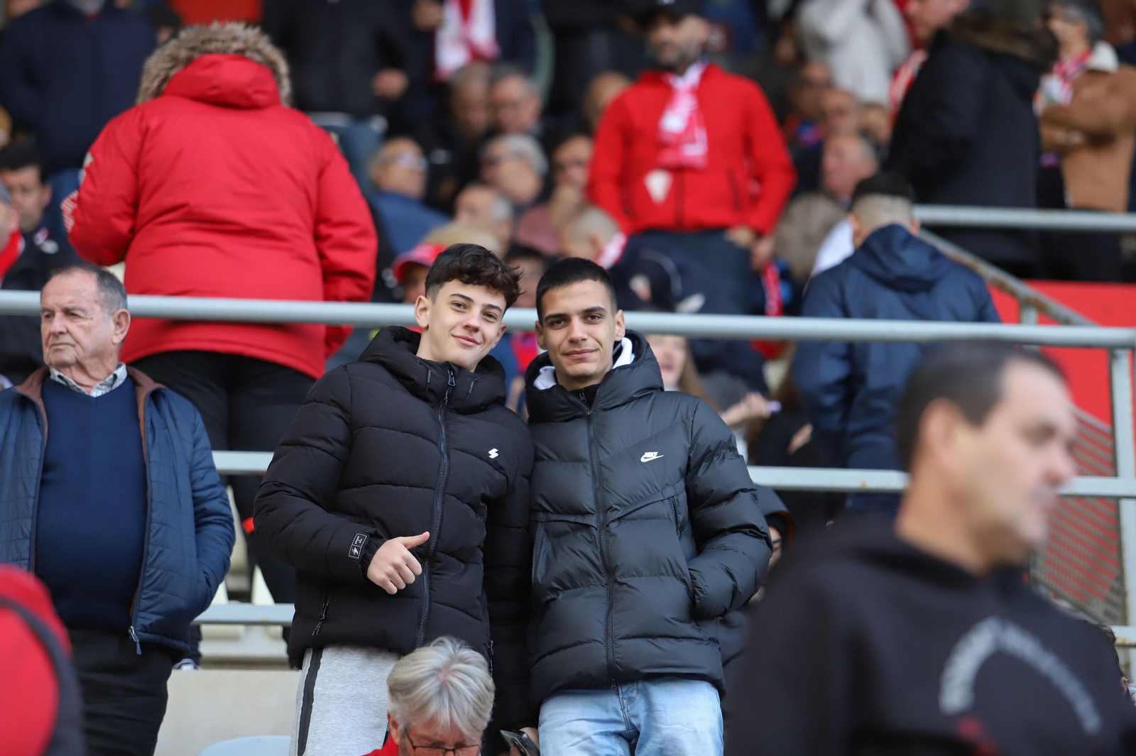 Búscate en el Algeciras CF-Recreativo Granada de Primera Federación