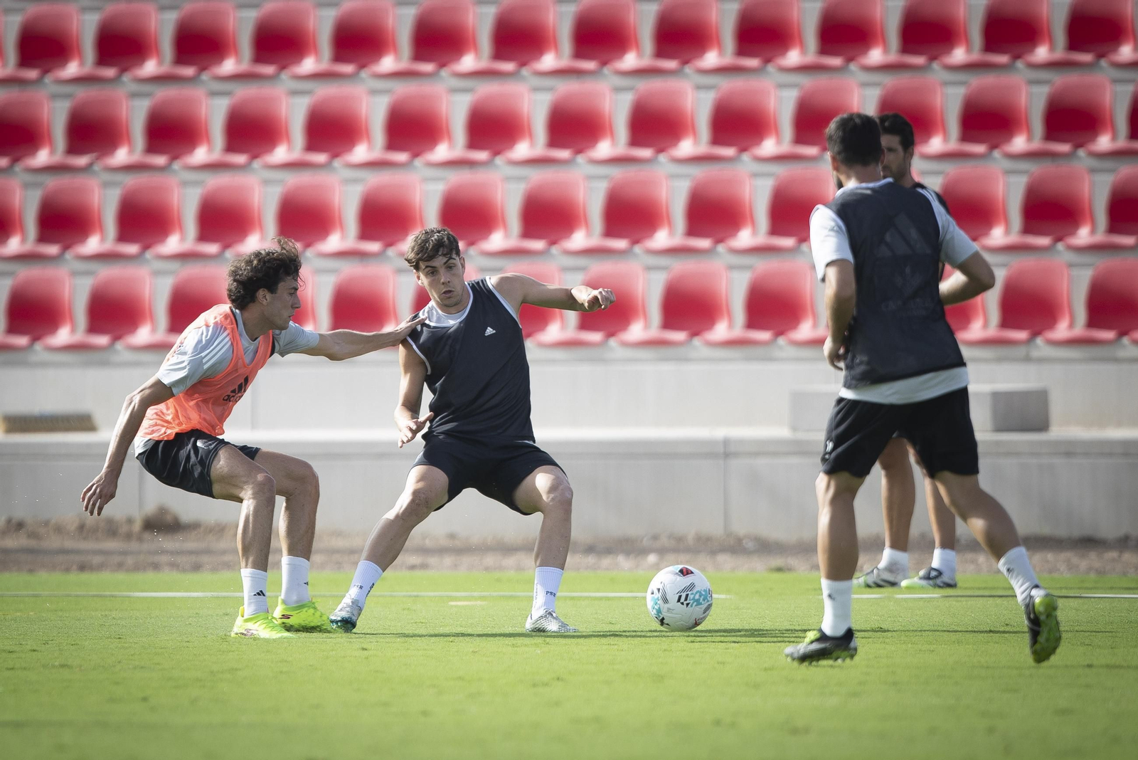 Imagen de un entrenamiento del Granada CF