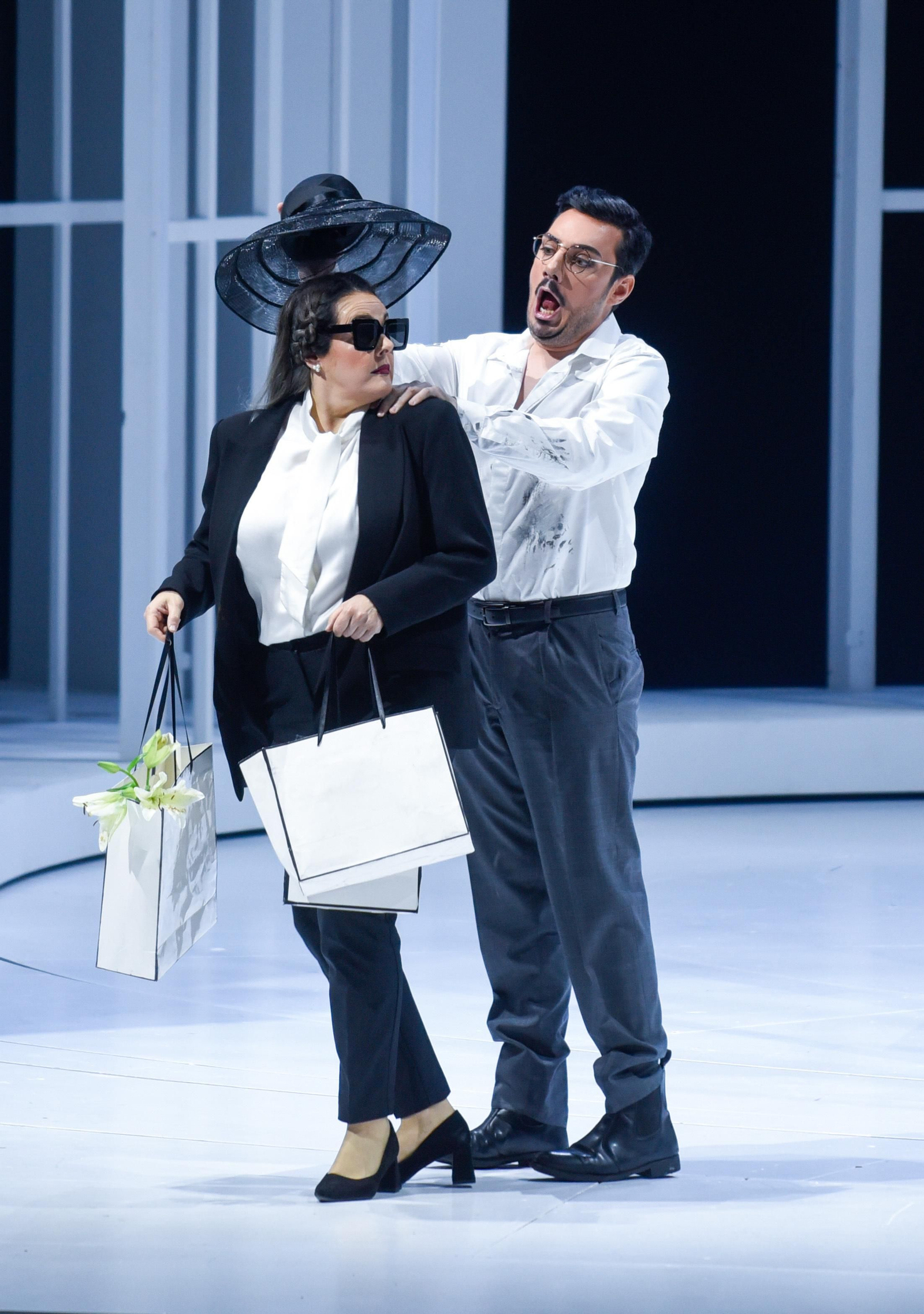 Las imágenes del pase gráfico de la ópera “Tosca”, de  Giacomo Puccini